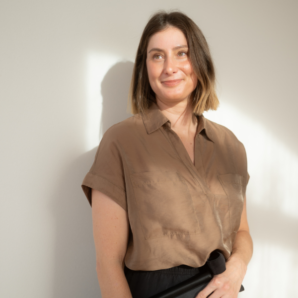 Lisa Böhme Freie Rednerin & Sängerin für moderne Beerdigungen